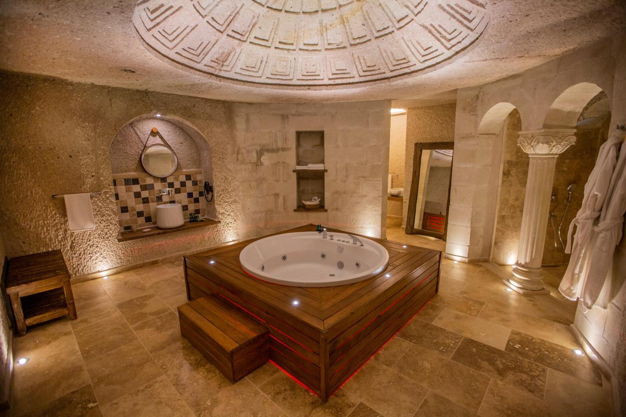 Nino Cave Suites أوروغوبْ المظهر الخارجي الصورة